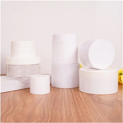 Kosmetiske plastikbeholdere